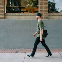 WANDRD Detour Hip Pack mit aufblasbarer Camera Cube
