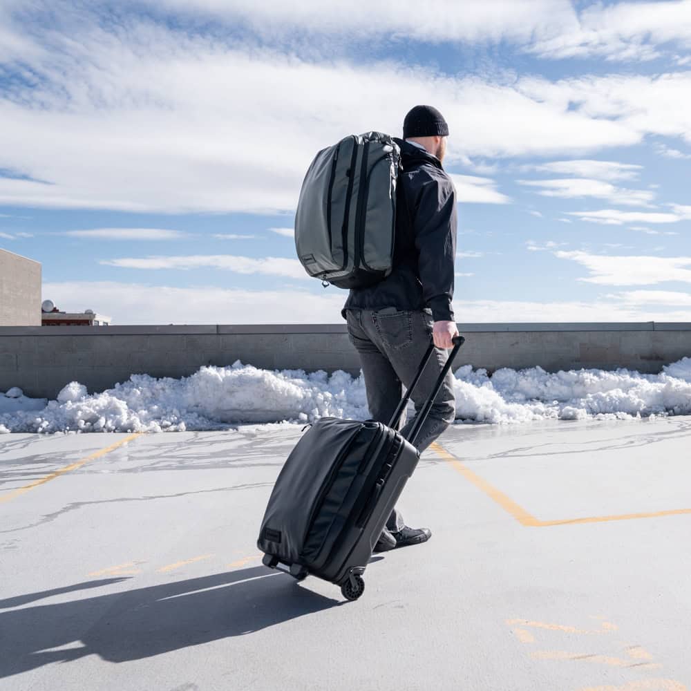WANDRD Transit Carry-On Roller 40 Liter
