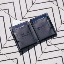 WANDRD Travel Wallet Verstecktes Airtag-Fach