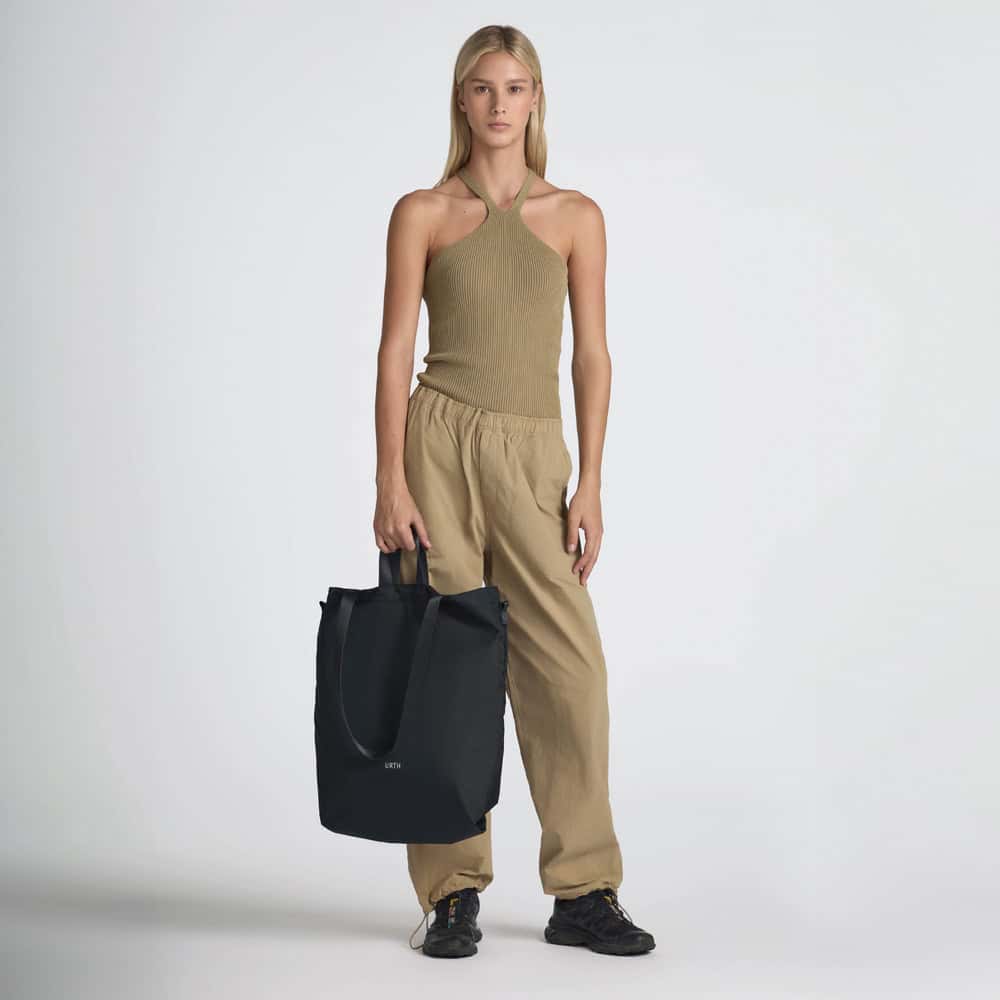 URTH Aerolite Tote 22 Liter