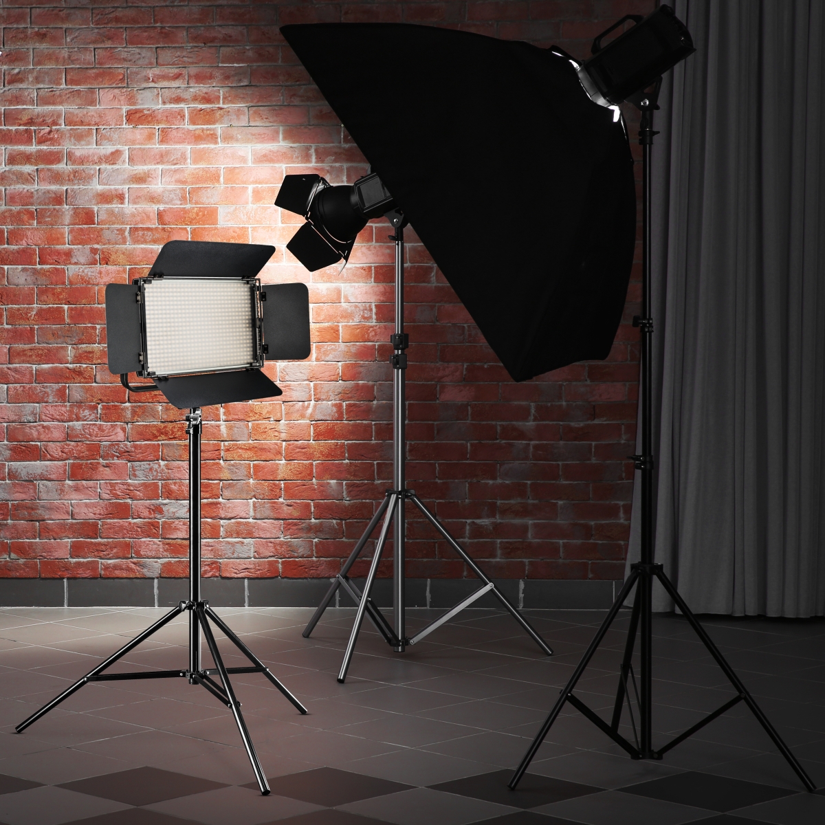 LED Niova 600 PLUS mit Stativ BiColor